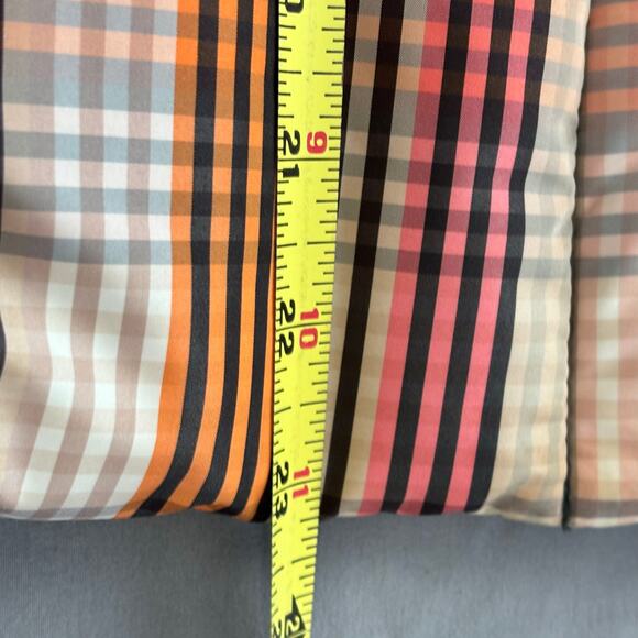 Retro preppy, Liz Claiborne small puffer multicolor plaid vest. - Picture 9 of 12